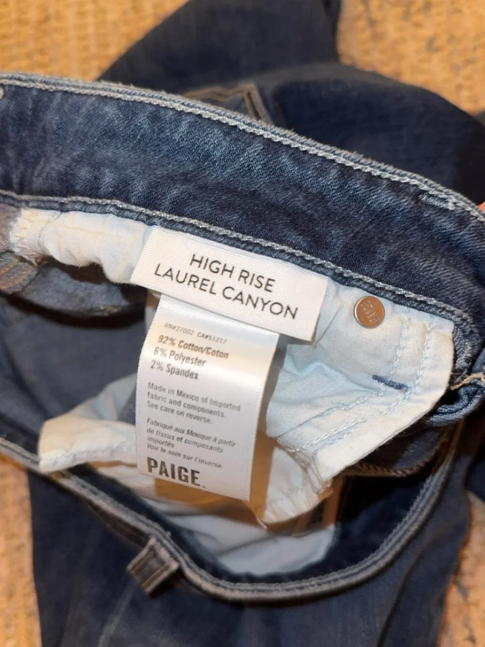 Paige‎ High Rise Laurel Canyon Dark Blue Bootcut Jeans Size 27